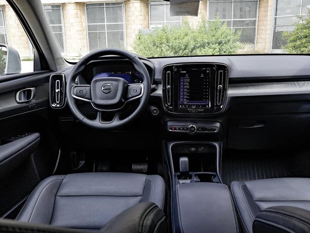 volvo XC40 2025 - 27