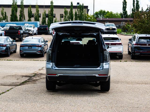 chevrolet Suburban 2026 - 15