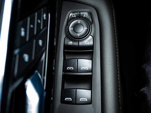 chevrolet Suburban 2026 - 17