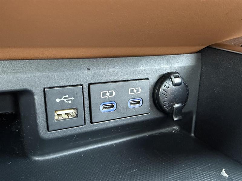 toyota Highlander 2022 - 27