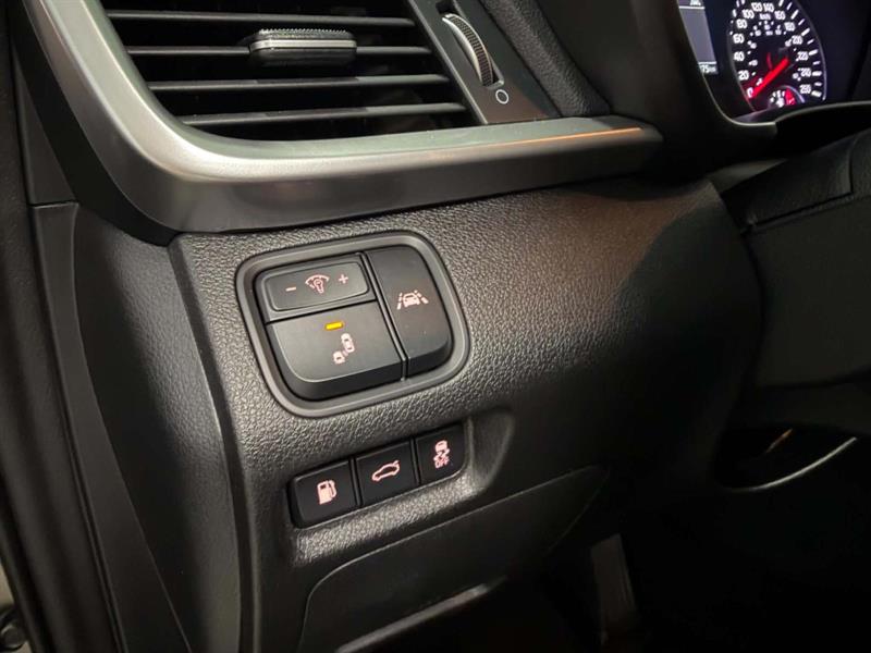 kia Optima 2019 - 24