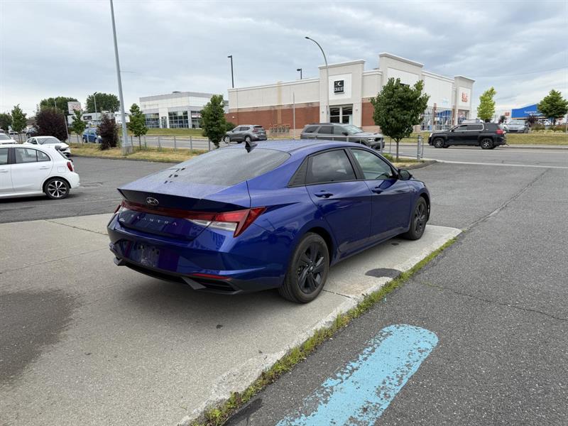 hyundai Elantra 2022 - 4
