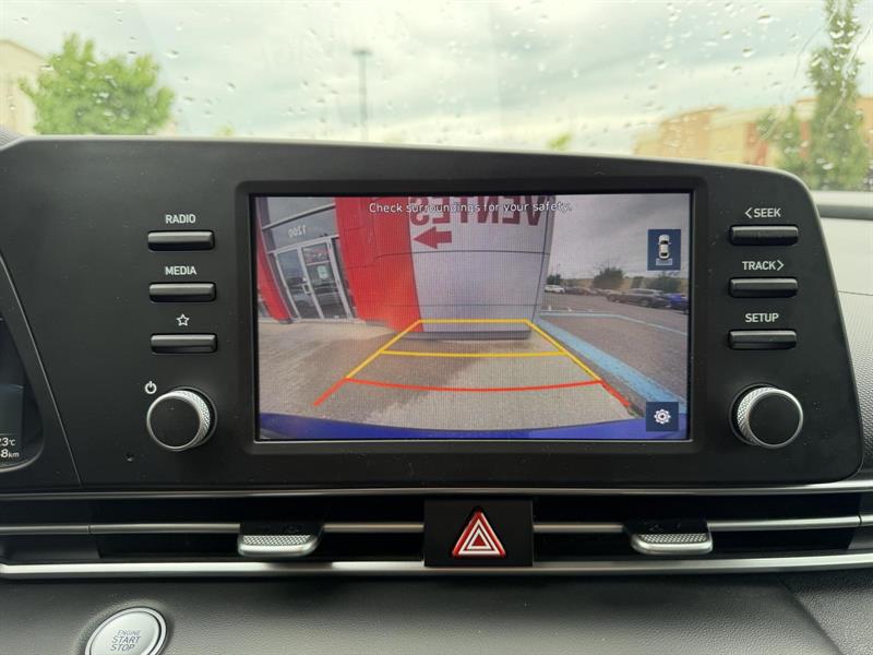 hyundai Elantra 2022 - 16