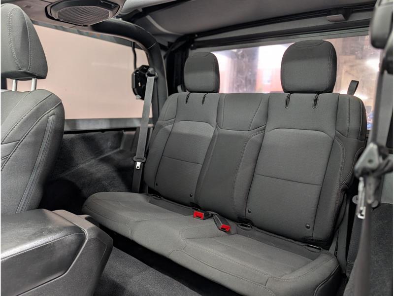 jeep Wrangler 2023 - 10