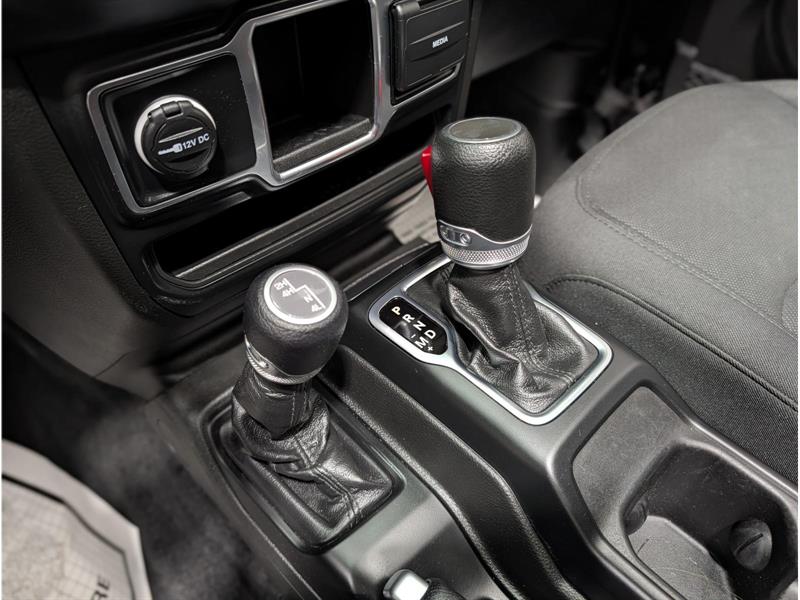jeep Wrangler 2023 - 11