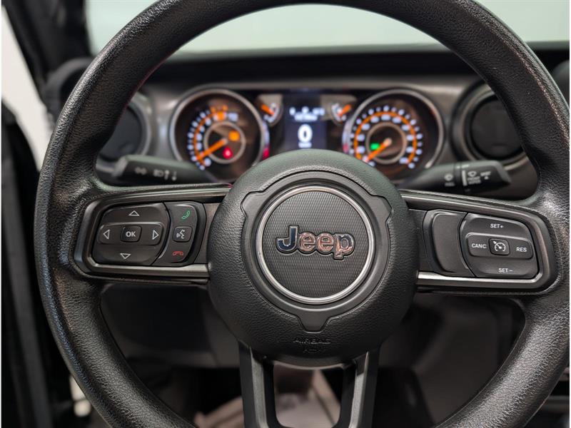 jeep Wrangler 2023 - 13
