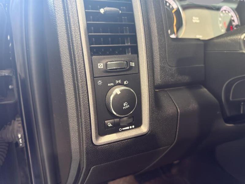 ram 1500 Classic 2021 - 11