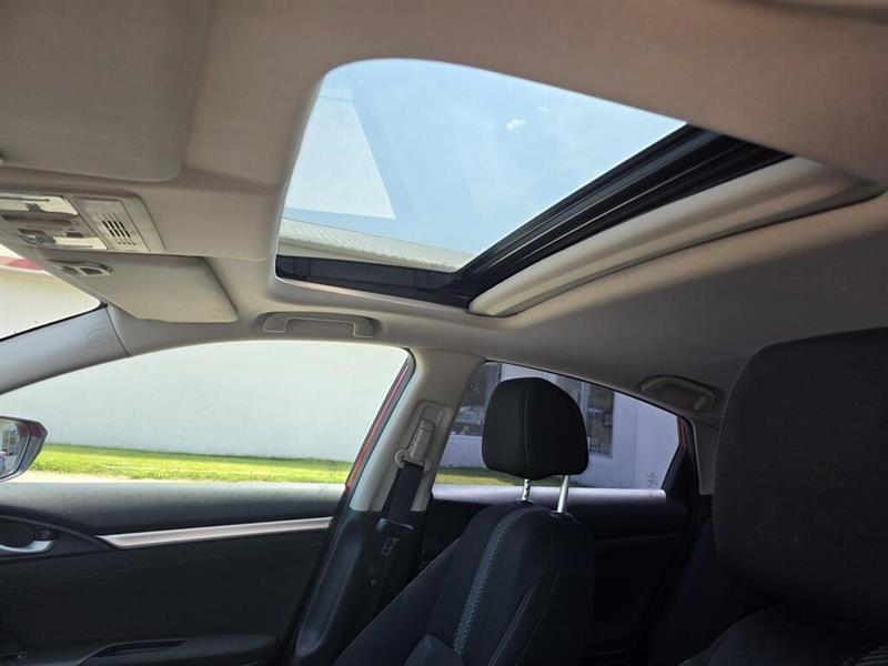 honda Civic 2018 - 12