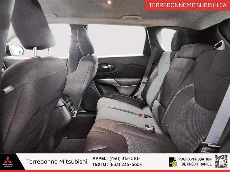 jeep Cherokee 2019 - 9