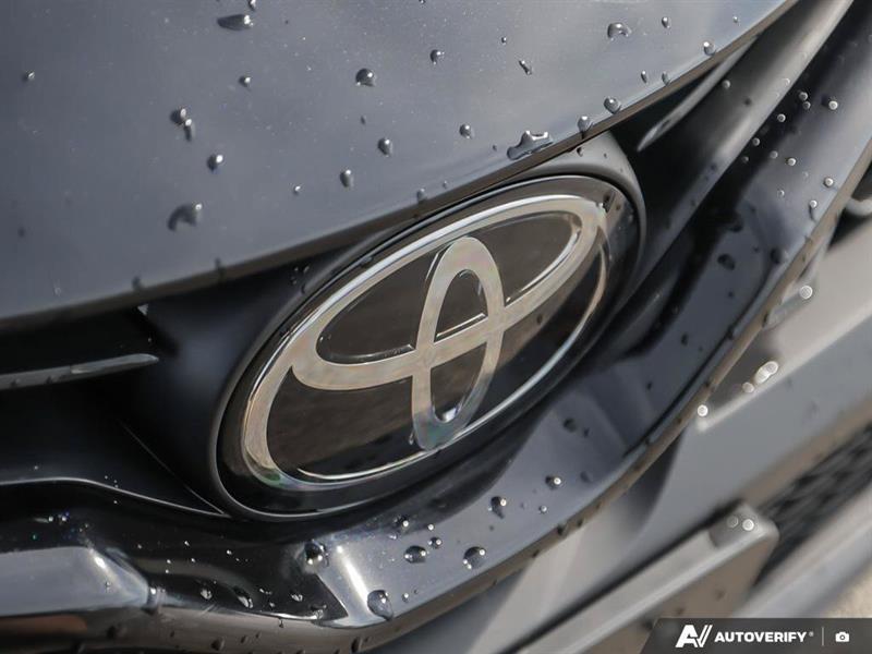toyota Camry 2024 - 22