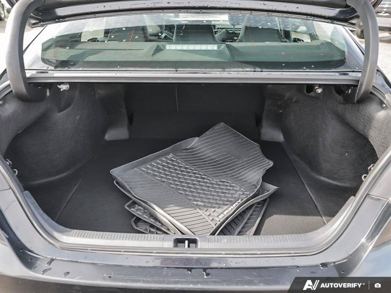 toyota Camry 2024 - 24