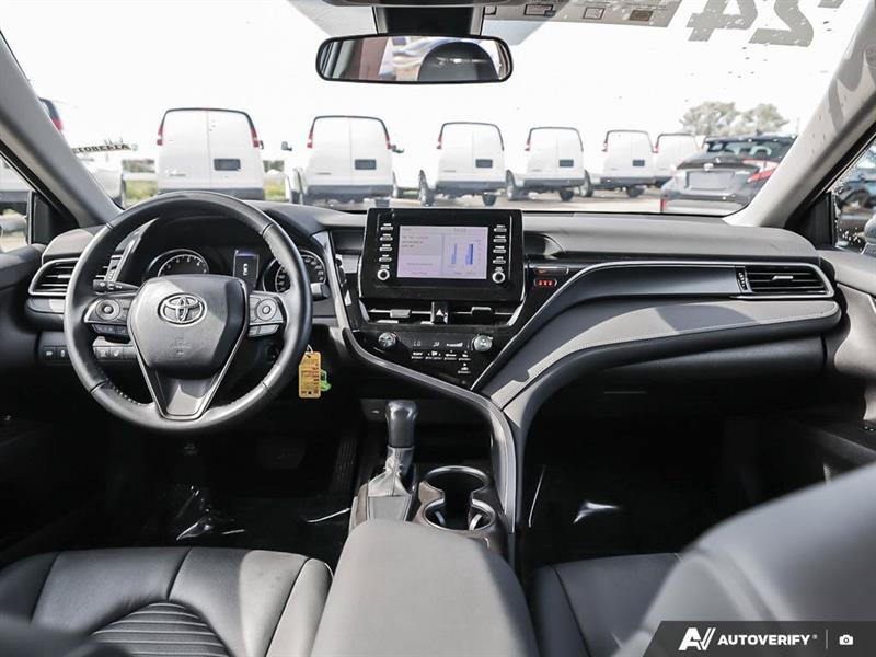 toyota Camry 2024 - 27