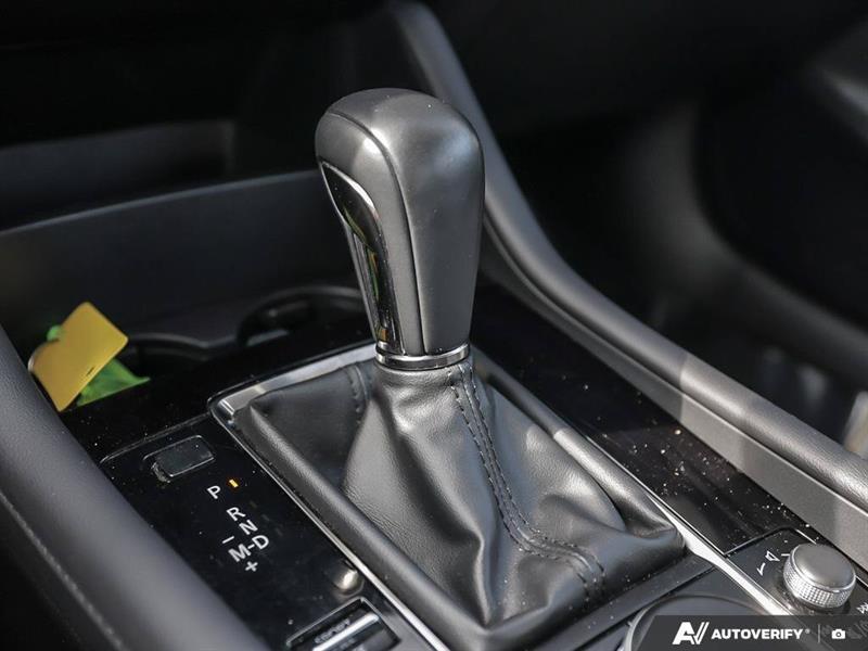 mazda Mazda3 2023 - 14