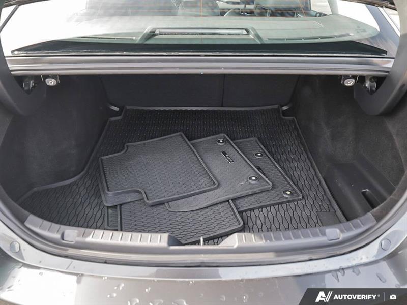 mazda Mazda3 2023 - 24