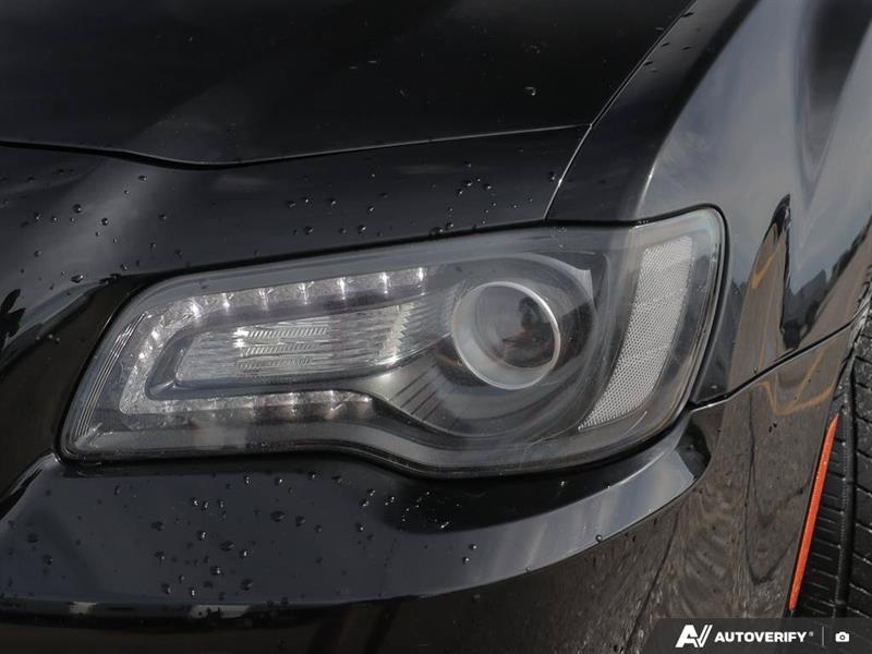 chrysler 300 2015 - 23