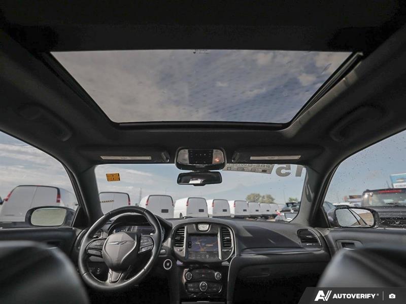 chrysler 300 2015 - 27