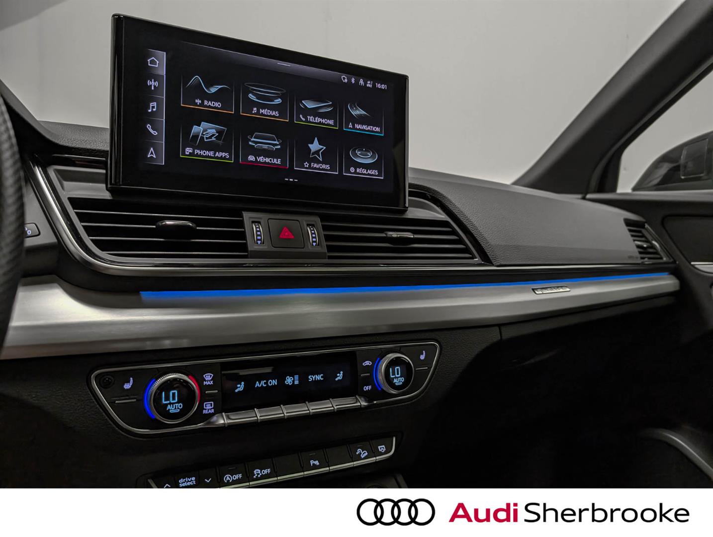 audi Q5 2023 - 15