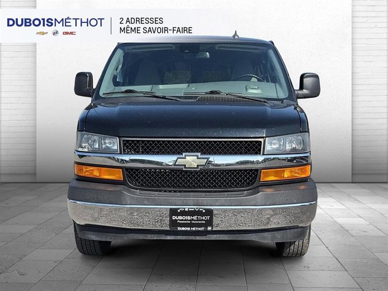 chevrolet Express Passenger 2020 - 3