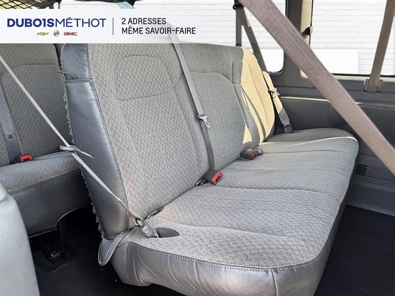 chevrolet Express Passenger 2020 - 13