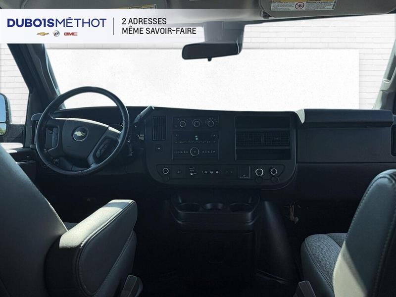 chevrolet Express Passenger 2020 - 15