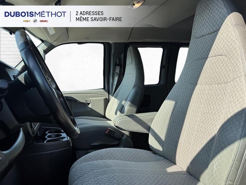 chevrolet Express Passenger 2020 - 19
