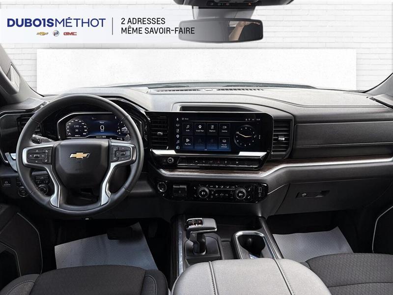 chevrolet Silverado 1500 2025 - 16