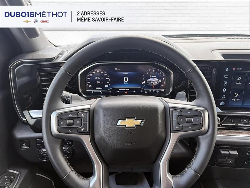 chevrolet Silverado 1500 2025 - 24