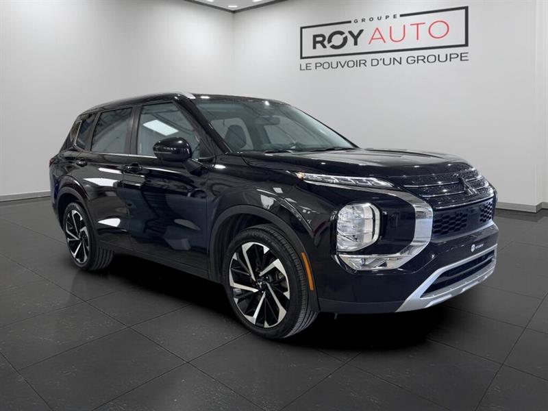 mitsubishi Outlander 2022 - 3