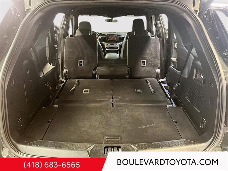 ford Explorer 2022 - 22