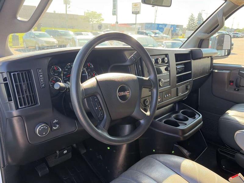gmc Savana 2024 - 11
