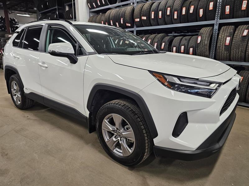 toyota RAV4 Hybrid 2025