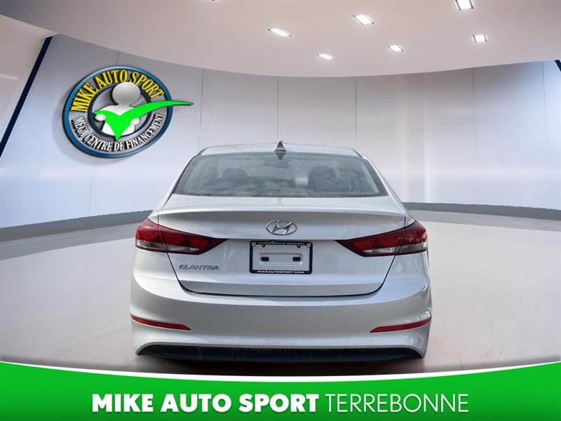 hyundai Elantra 2018 - 4