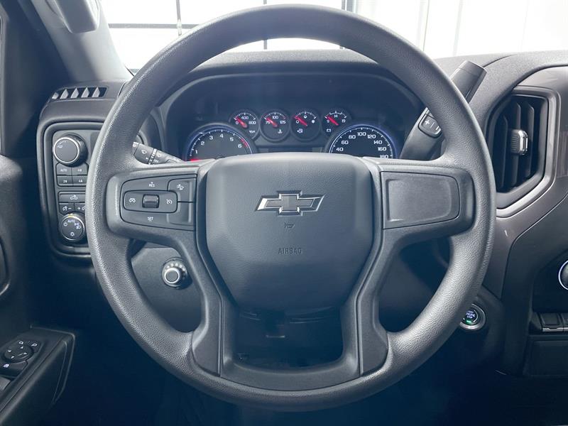 chevrolet Silverado 1500 2022 - 14