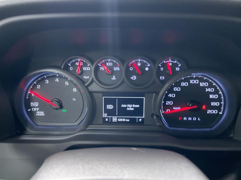chevrolet Silverado 1500 2022 - 15