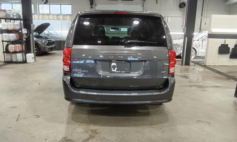 dodge Grand Caravan 2017 - 5