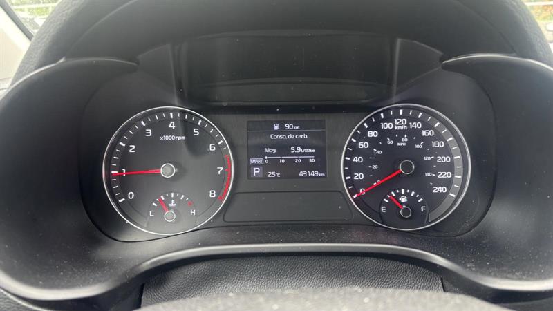 kia Forte 2021 - 13