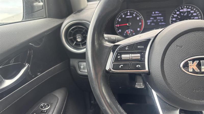 kia Forte 2021 - 14