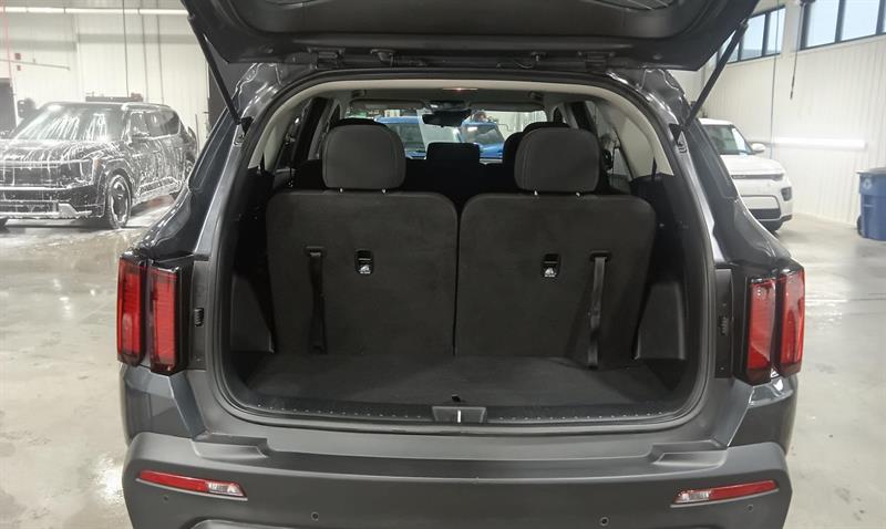 kia Sorento 2023 - 11