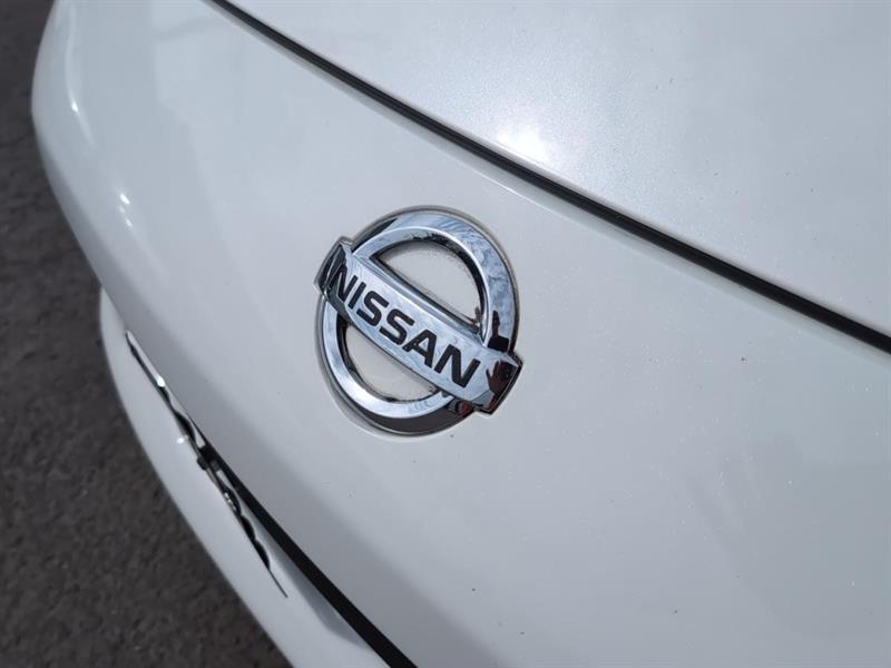 nissan 370Z 2019 - 11