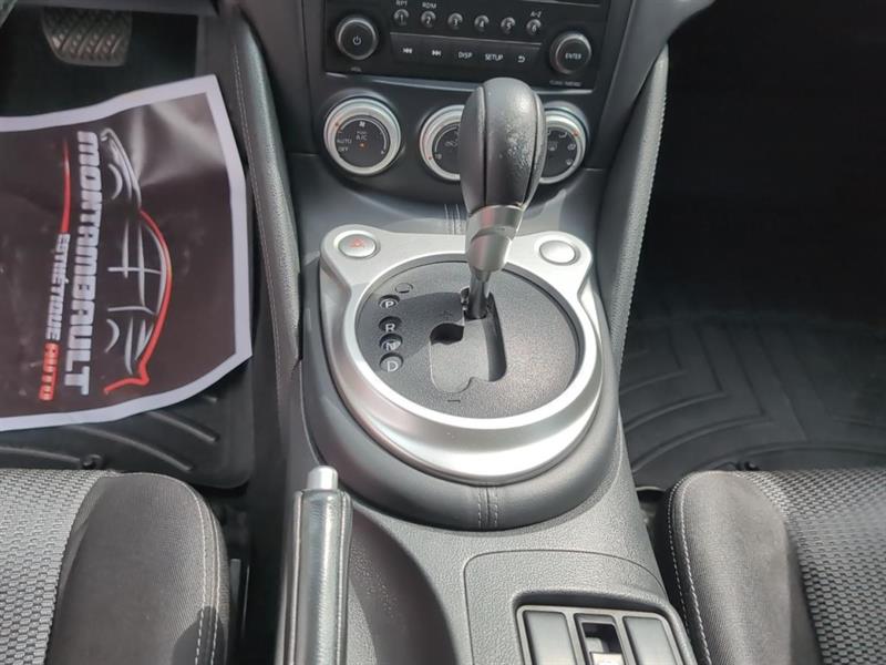 nissan 370Z 2019 - 19