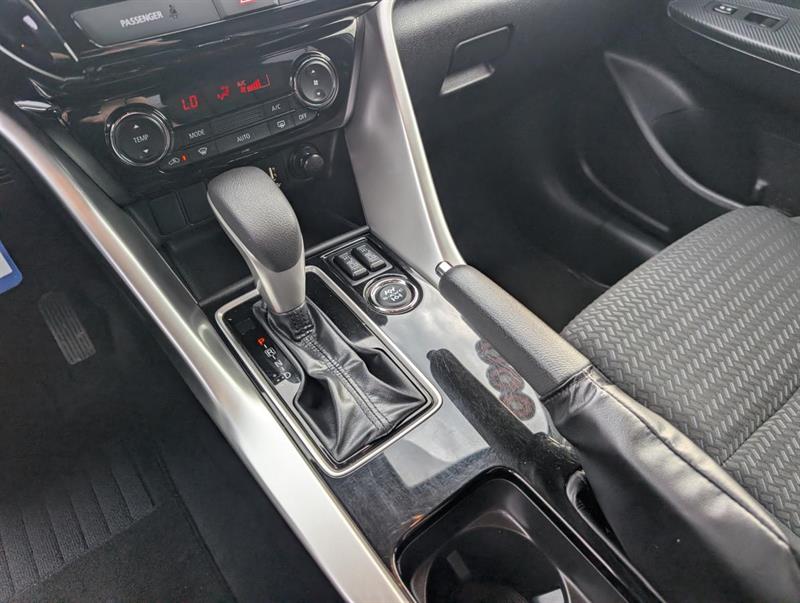 mitsubishi Eclipse Cross 2023 - 27