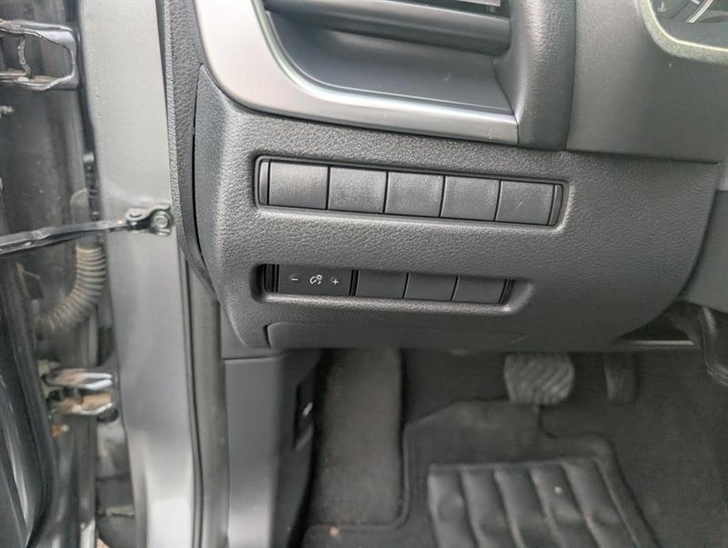 nissan Rogue 2021 - 24