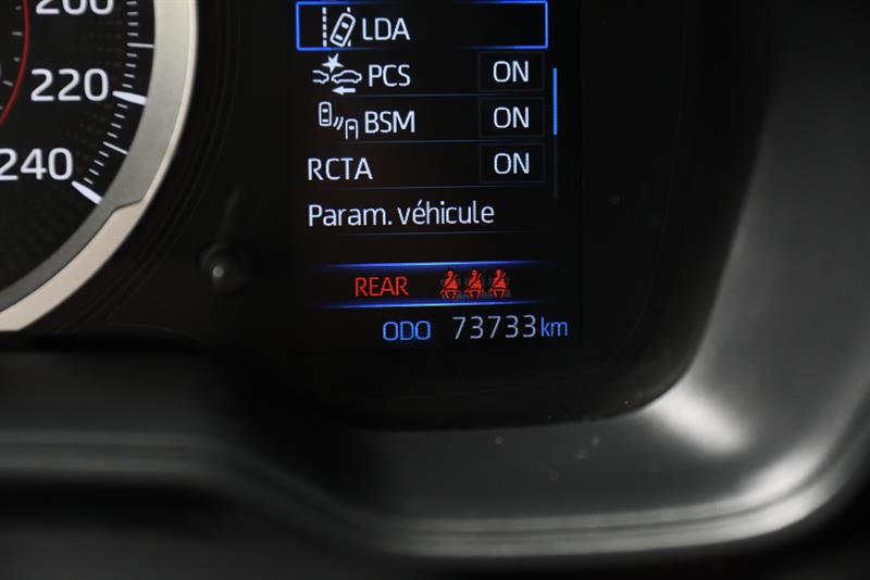 toyota Corolla 2022 - 17