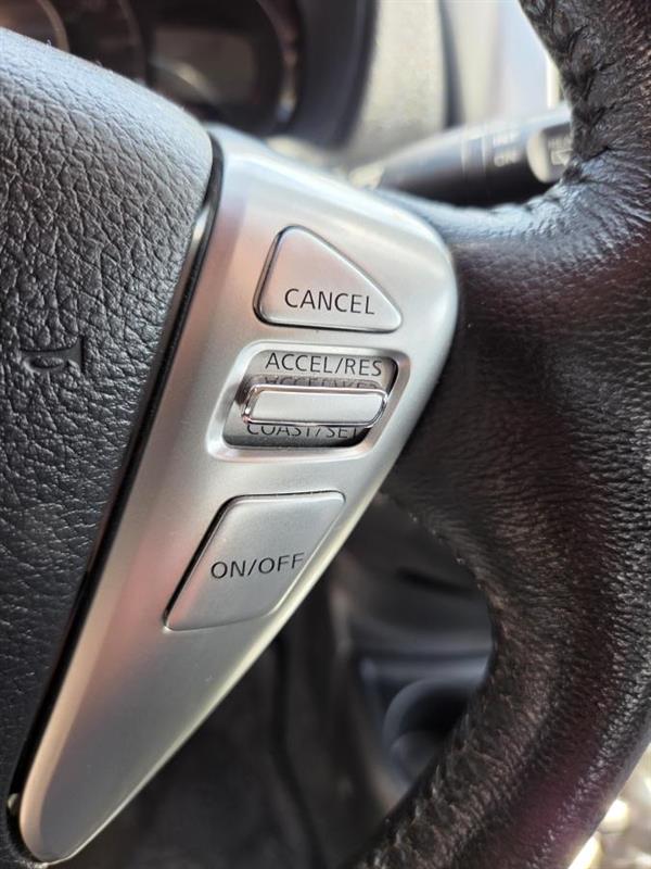 nissan Versa Note 2015 - 18