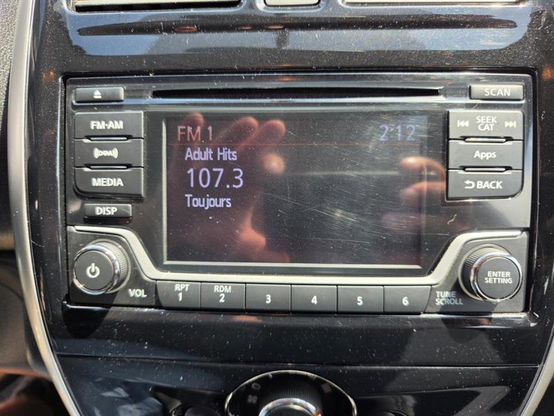 nissan Versa Note 2015 - 22