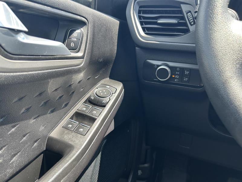 ford Escape 2020 - 18