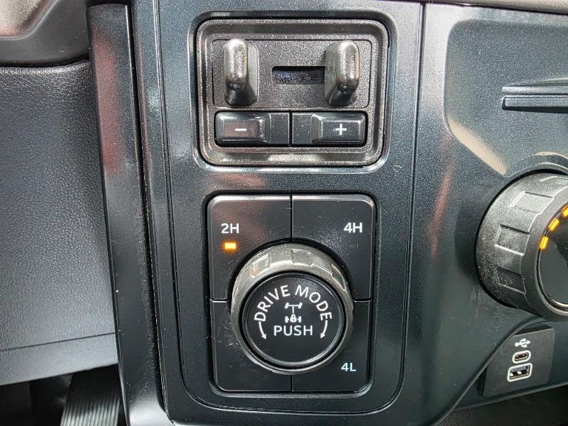 ford F-150 2025 - 32