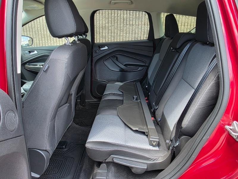 ford Escape 2017 - 16