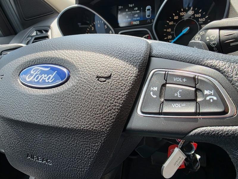ford Escape 2017 - 24
