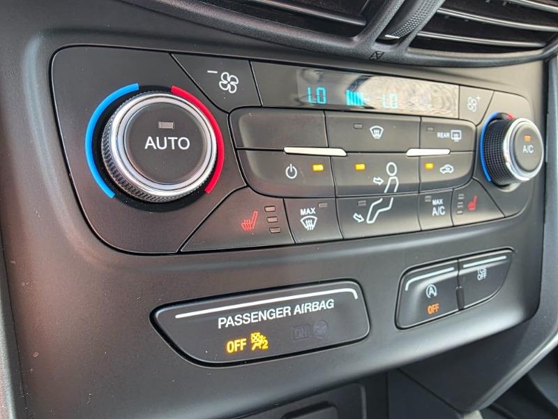 ford Escape 2017 - 30
